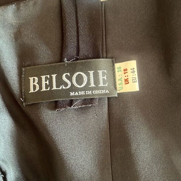 Strapless or straps, you can choose - Picture 12 of 12